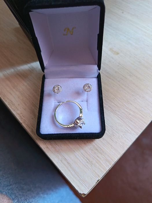 Продам серебряный женский комплект 925 проба серебро цепочка кольцо, с