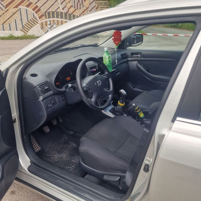 Toyota Avensis.2007