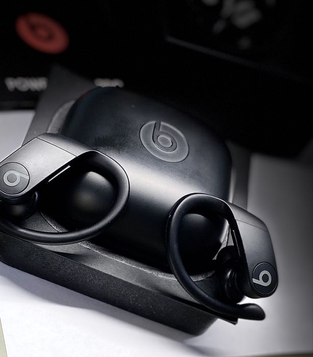 Casti PowerBeats PRO