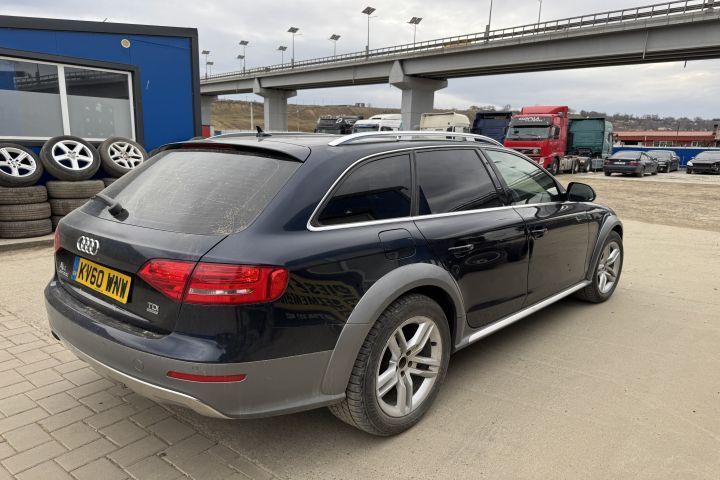 Dezmembrez Audi A4 allroad B8/8K [2009 - 2011] CAHA