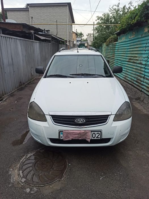 Продам машину Ваз Лада Приора