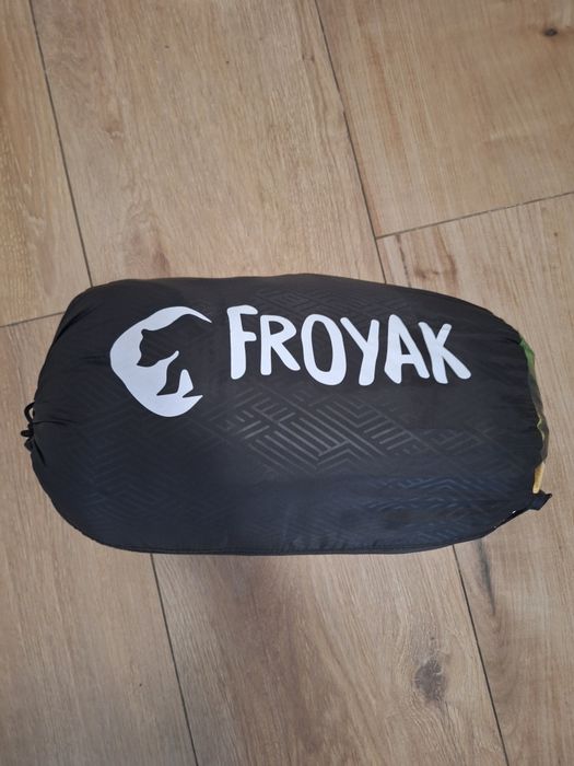 Sac de dormit nou