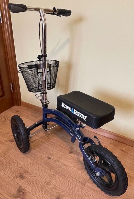 Dispozitiv deplasare cu suport pentru genunchi KneeRover ALL Terrain