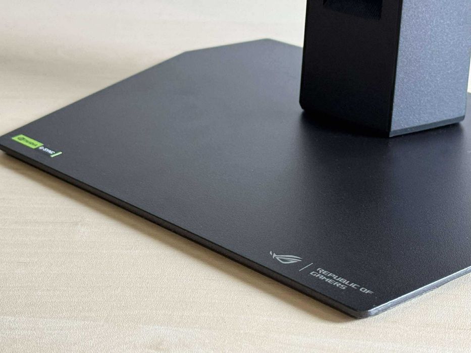 Бартер! ASUS ROG Strix 31.5" 4K Ultra HD WOLED 240/480Hz