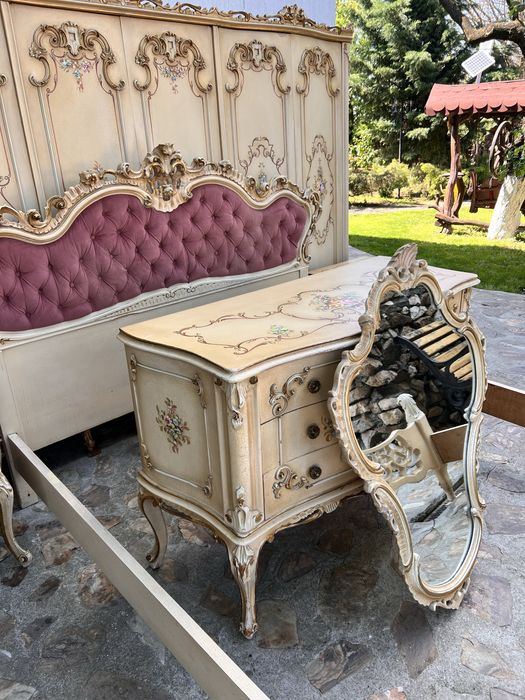 Dormitor stil Baroc Venetian pictat manual !