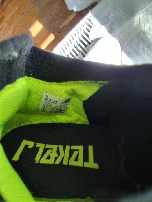Футболни стоножки New Balance Tekela 37 номер