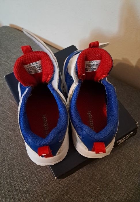 Adidași Reebok mărimea 23