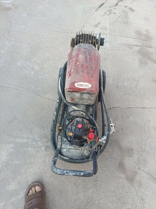 Компрессор полностью рабочий