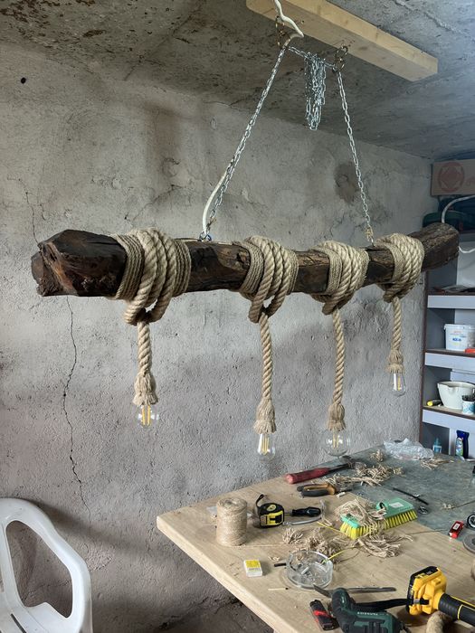 Дървени полилей различни видове