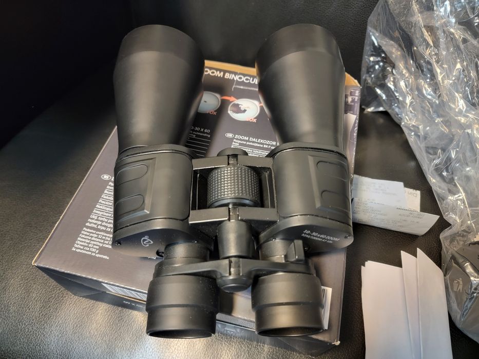 (rezervat) Binoclu Auriol 10-30x60 nou nefolosit