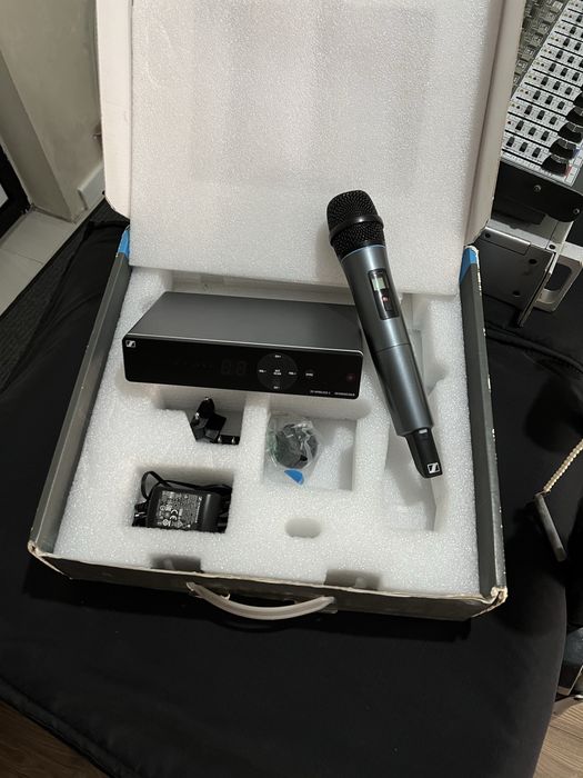 Behringer микшер пульт аппаратура