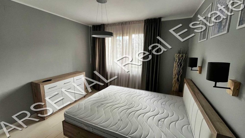 Двустаен апартамент под наем, Медицинска академия