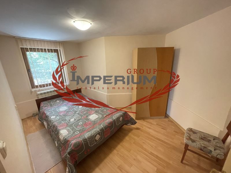 Двустаен апартамент с ПАРКОМЯСТО под наем - кв. Бриз, гр. Варна