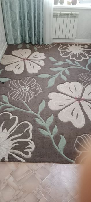 Продам ковер 2*3