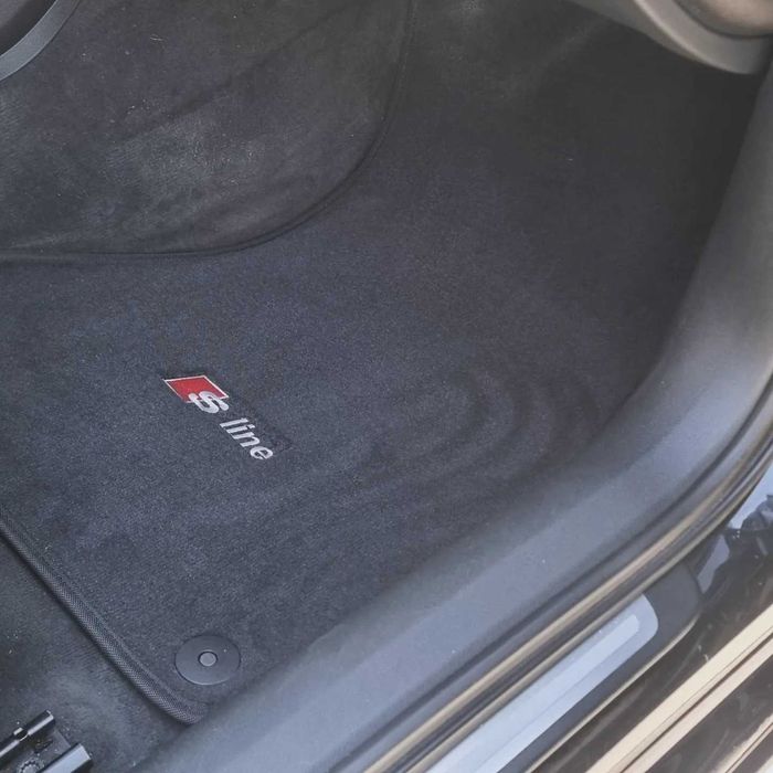 Стелки за Audi A6 C7 и A7 модел S Line 2011-2018