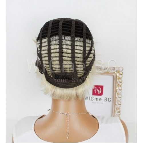 Къса руса перука с черни корени и бретон Меган