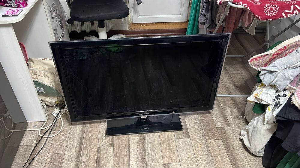 Телевизор Samsung