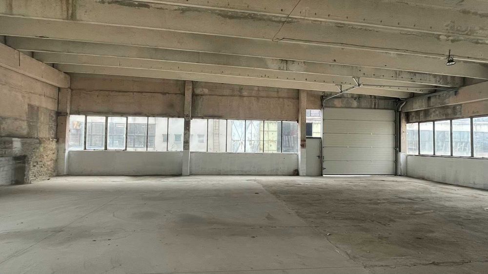 Дава се под наем Склад в Варна, Западна промишлена зона - 540 кв.м за 1927.8 € - Снимка #4