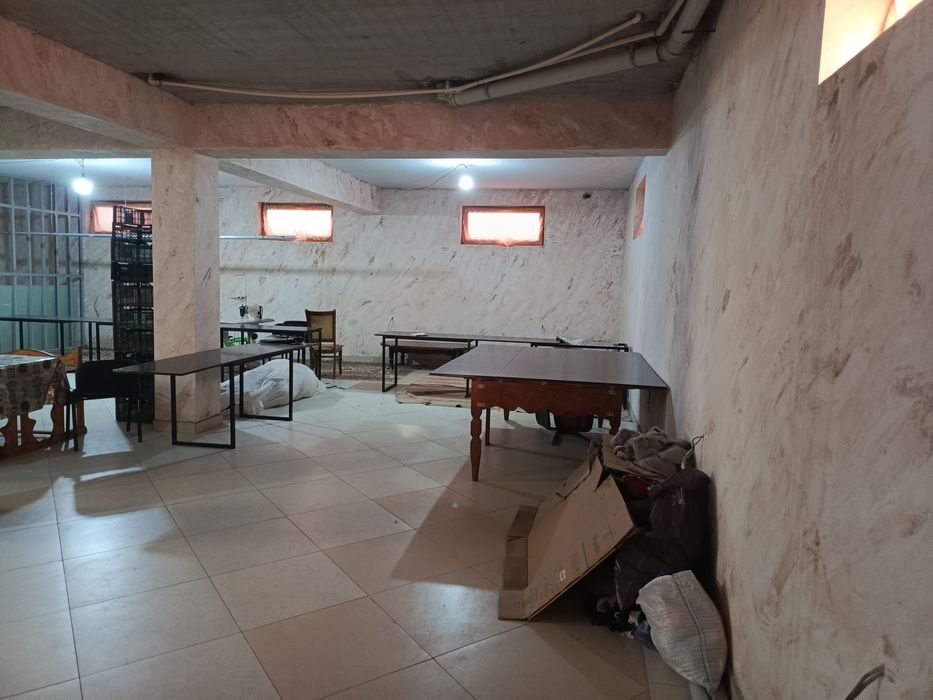 Podval arendaga beriladi 144m² Olim polvon choyxonasini orqa mahallasi