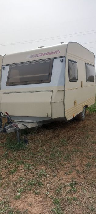 продавам каравана