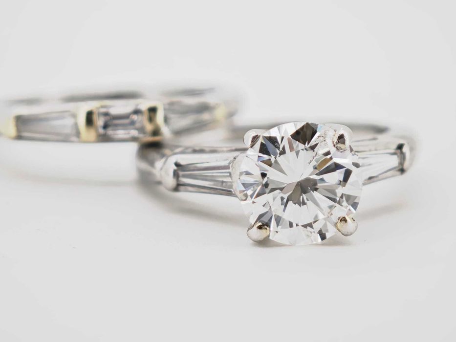 Inel aur platina cu diamante naturale 2ct si certificat gemologic