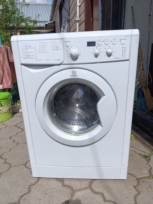 Стиральная машина Indesit