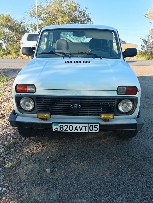 Продам ниву все работает
