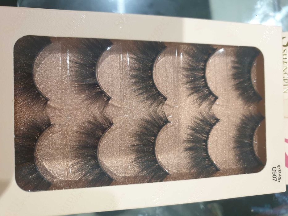 Мигли за грим. Новииии. Различни