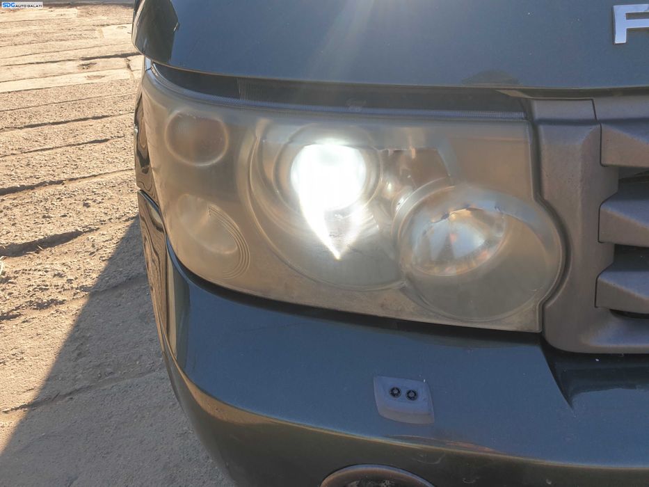 Far Dreapta cu Lupa si Xenon Land Rover Range Rover Sport L320 2005 - 2009 [K4439]