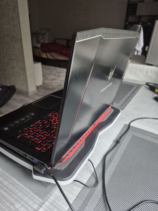 Ноутбук predator helios 300