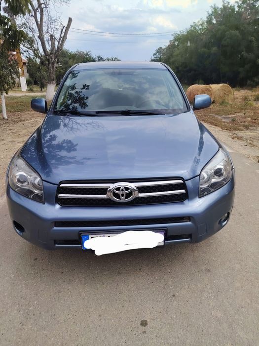 Toyota RAV 4 2,3