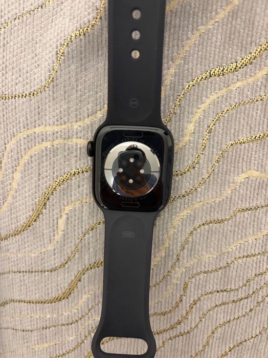 Продам Apple Watch (эпл вотч)