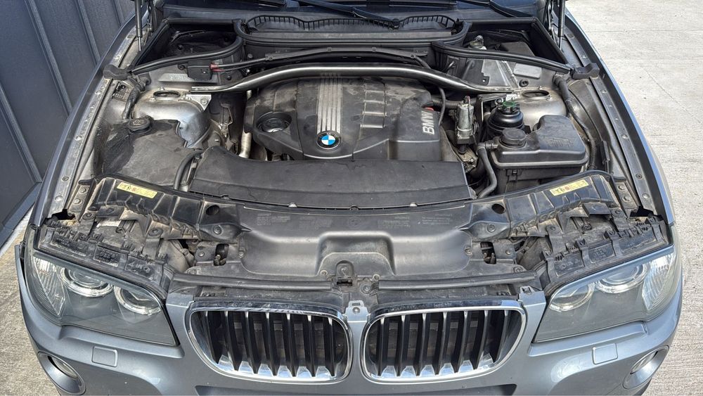 Dezmembrez bmw x3 E83 2.0d 177 cp Automat