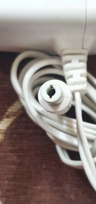 Alimentator 12V-2.5A - Model F30L2-120250SPAV