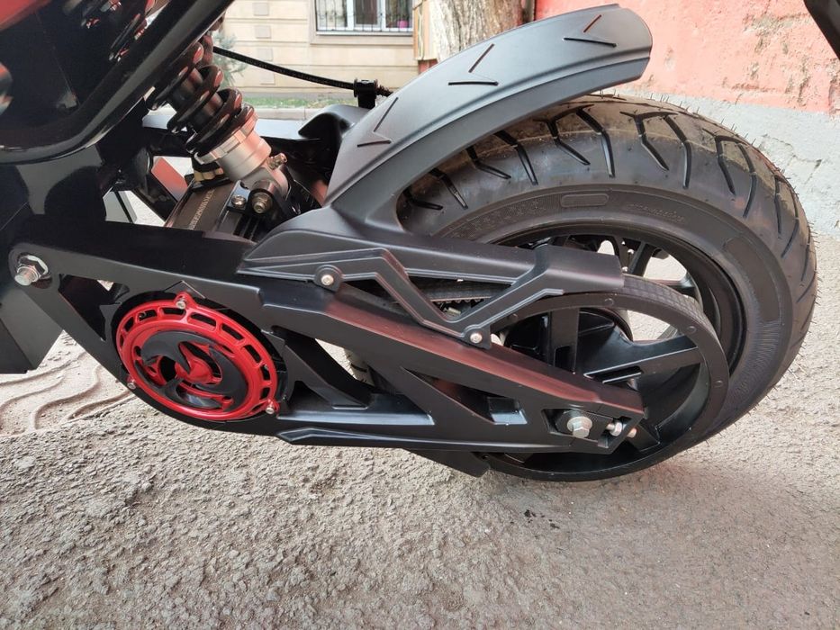 Электроскутер Volta Phantom