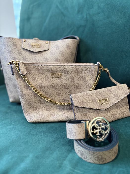 Guess комплект чанти + колан