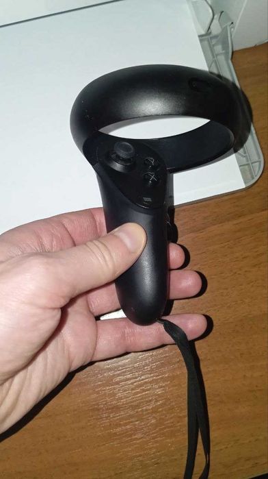 Левый контроллер Oculus Rift S [VR]