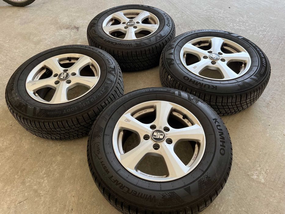 Джанти със зимни гуми KUMHO 215/70/16 с грайфер 7.39мм. за Хюндай/Киа!