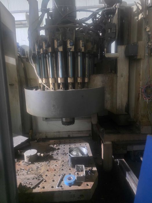 Vind freza CNC Chiron