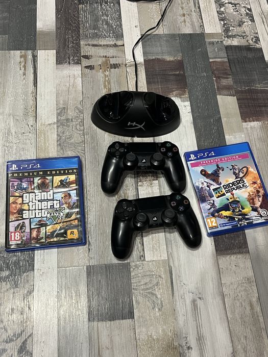 Продава се ps4 pro