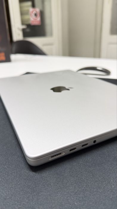 MacBook Pro 14 M3 Pro