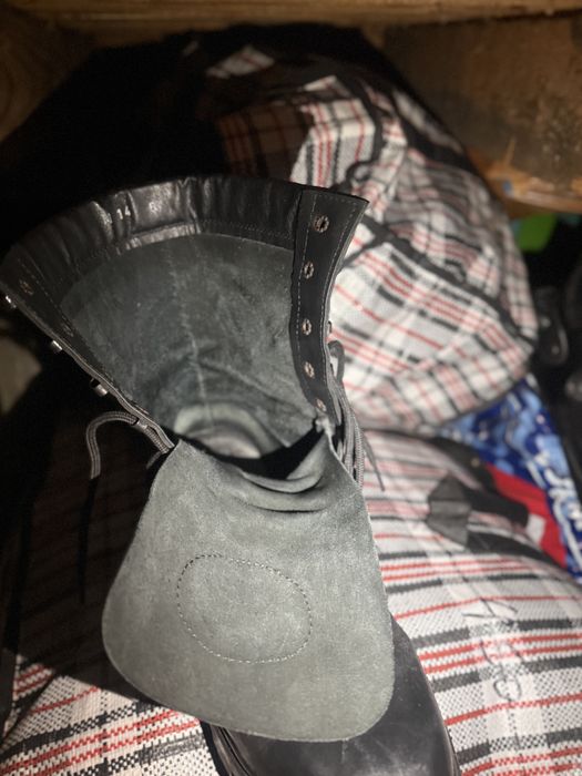 Продам  берцы 42/43 размер