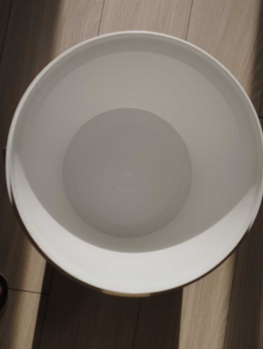 Продам ведро 18 литр