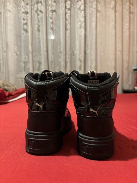 Продавам обувки Пума