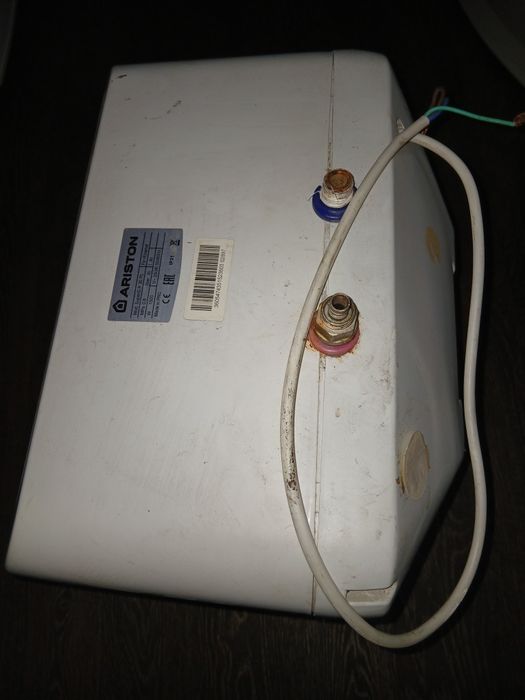 Бойлер   Аристон