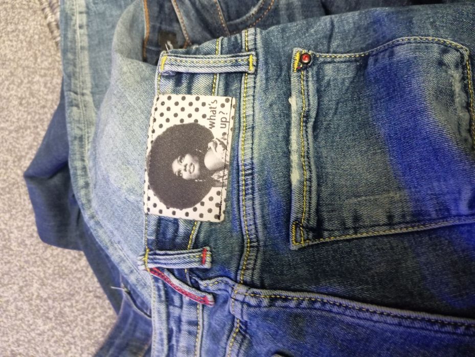 Дамски дънки нови