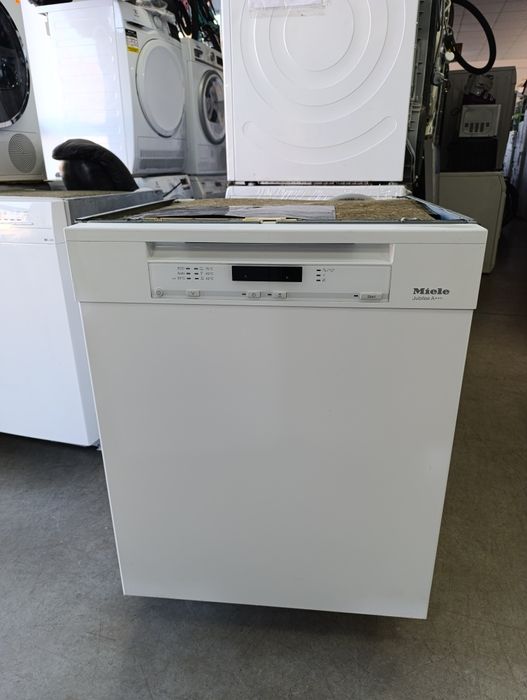 Съдомиялна Miele XXL