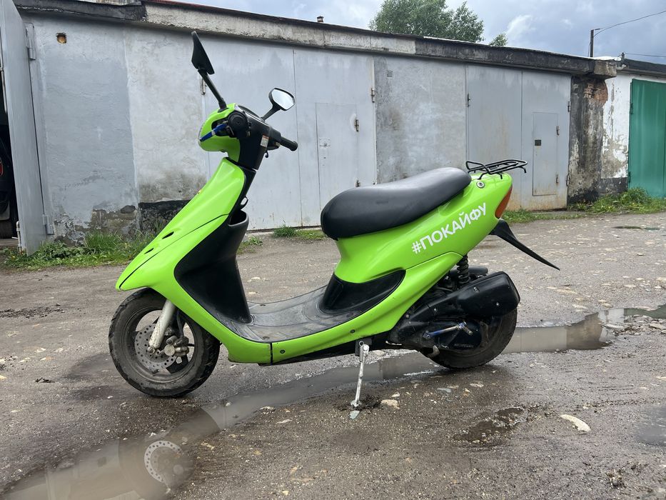 Продам скутер honda dio af 35 стоит на учете есть номер