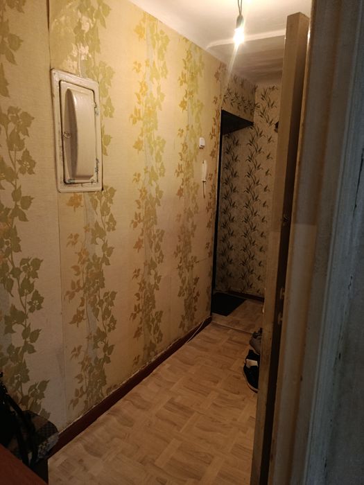 Продам двушку возле акимата