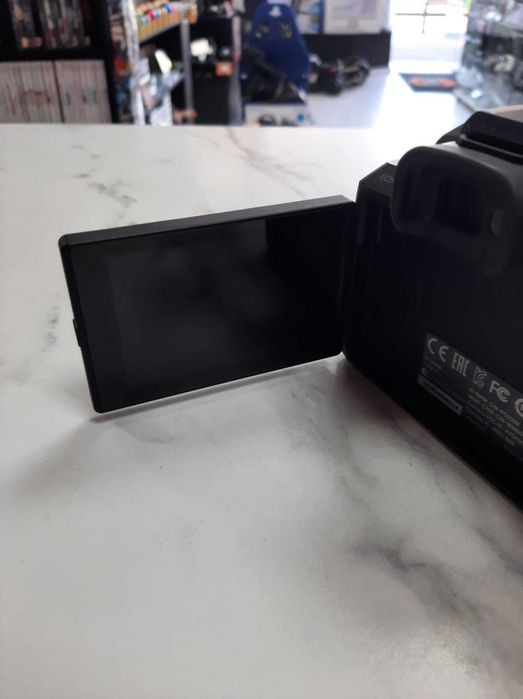 Used Products Dorobanti/Aparat foto Mirrorless Canon EOS M50, 24.1 Mp, 4K, Wi-Fi, Obiectiv Canon EF-M 15-45mm 1:3.5-6.3 IS STM/Garantie 12 LUNI